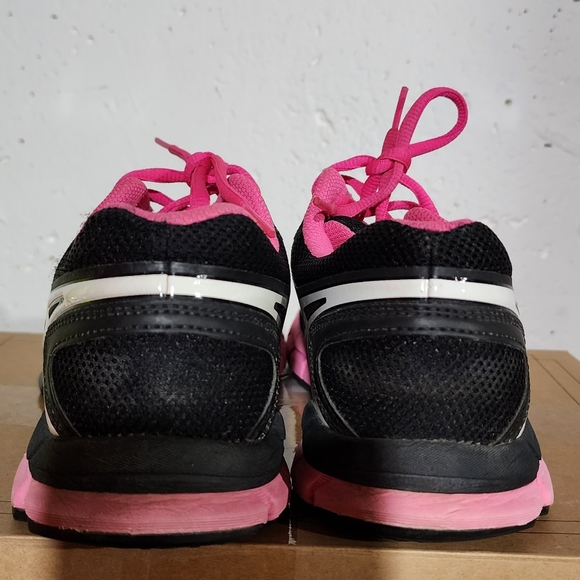 ASICS women shoes - Picture 3 of 3